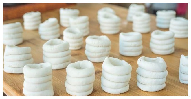 白糖糕好吃的秘诀，记住关键3步，个个空心酥脆，保证一次成功！