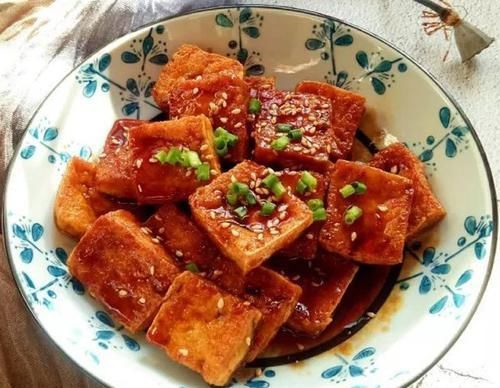  春节家宴不可缺少的几道快手菜，简单家常实用，老人孩子都爱吃