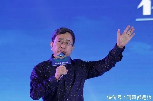 高度|余秋雨很唯美的一段语录,却写出了哲学的新高度,让人叹服!