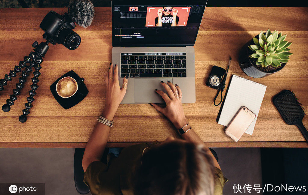 戴伟民|Facebook短视频平台支持60秒以上视频发布；吴亦凡被刑拘；亚马逊收7.46亿欧元罚单｜Do早报