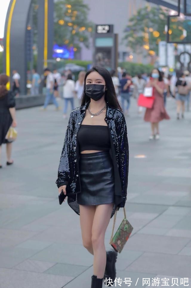 示范 换季不知道怎么穿分享3大穿搭法则+多套示范,很美、很高级!