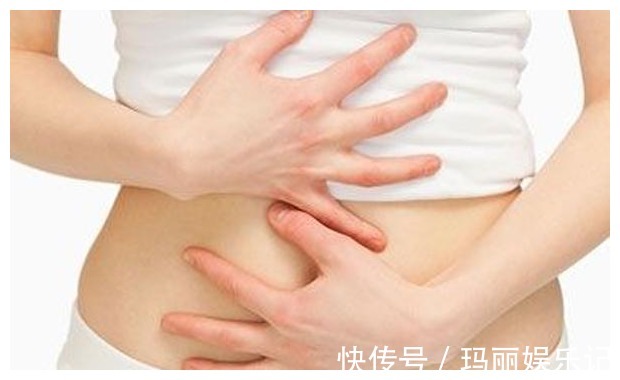 减肥|不论男女,睡前拍打2个地方,大肚腩可能离你“远远的”,试试吧