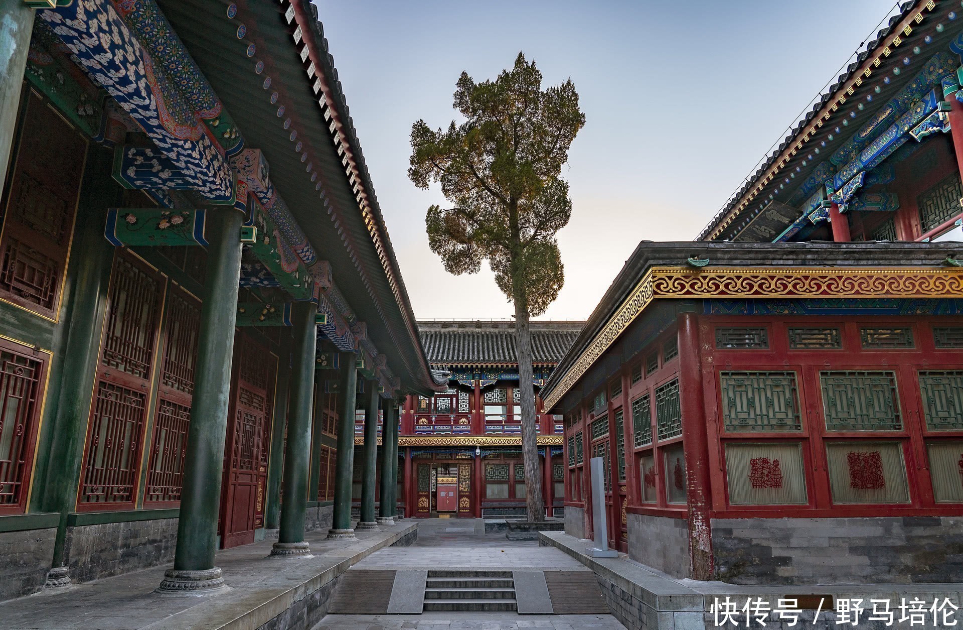 丰绅殷德|清朝最大的王府仍保留完好，曾经是一所大学，现为5A景区