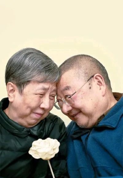 家庭|倪匡身高1.64米,初中毕业,事业家庭双收,这辈子不要太爽哦