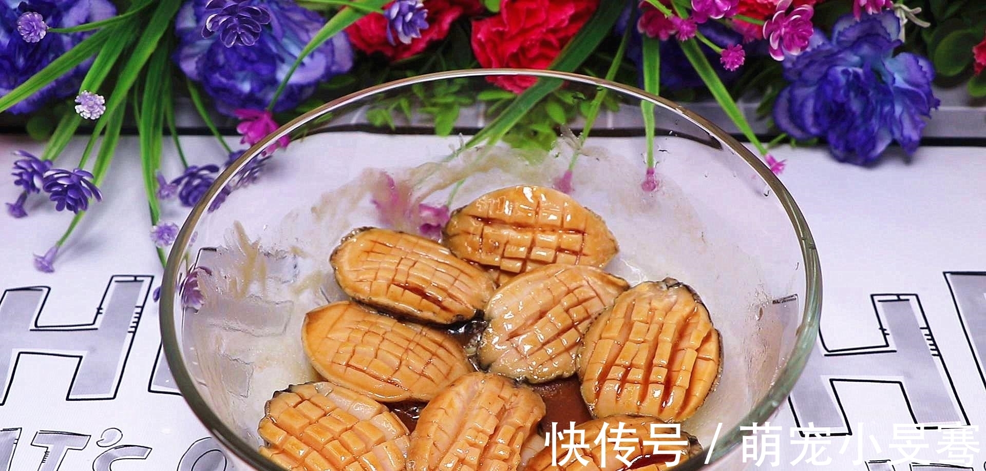 玉米淀粉|鲍鱼和鸡的新做法,我家隔三差五就吃一次,开胃下饭又营养