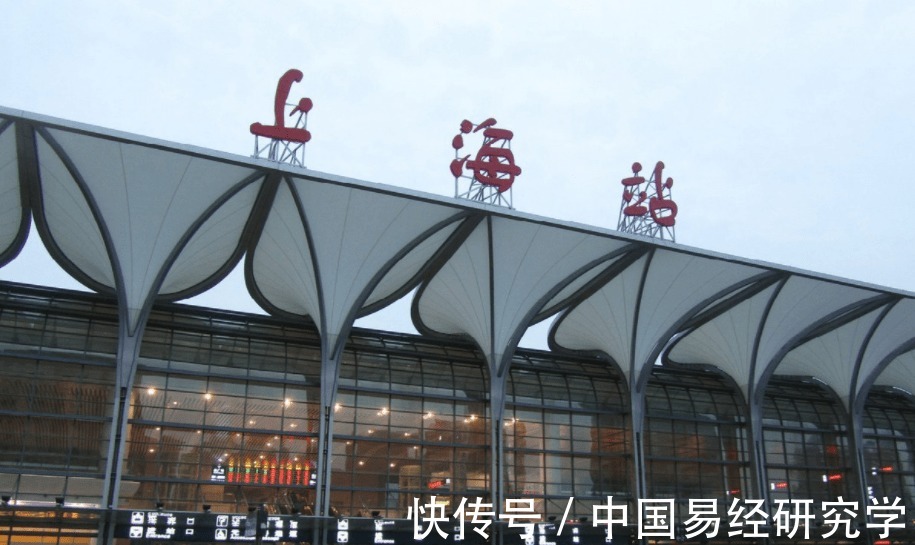 上海浦|上海取名字的由来和历史,上海哪里有起名字的大师