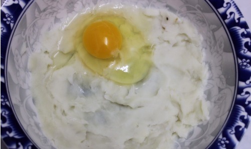 不换|必备的主食,山药加鸡蛋,给肉都不换,好吃