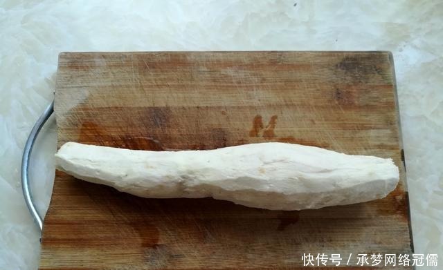 广东人常用这“树根”煲汤,一周2次,滋补养颜,睡得香气色好