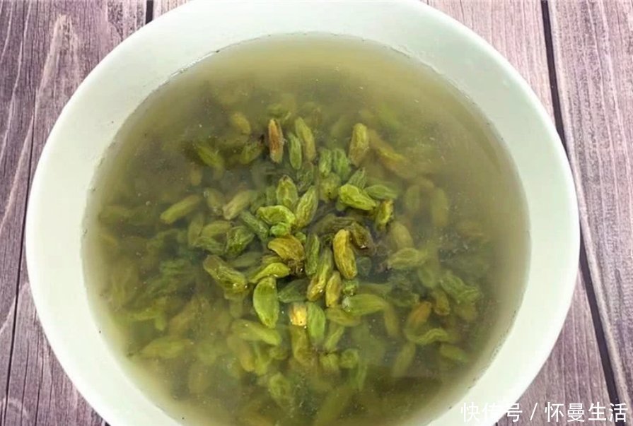 葡萄干和此物一起跑,每天一碗,排出毒素,肝脏越来越健康