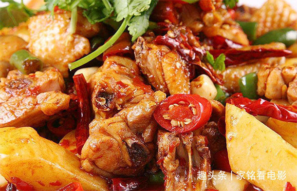 吃了一周清淡菜孩子看见肉口水直流，多吃香辣菜，滋溜冒油食欲强！