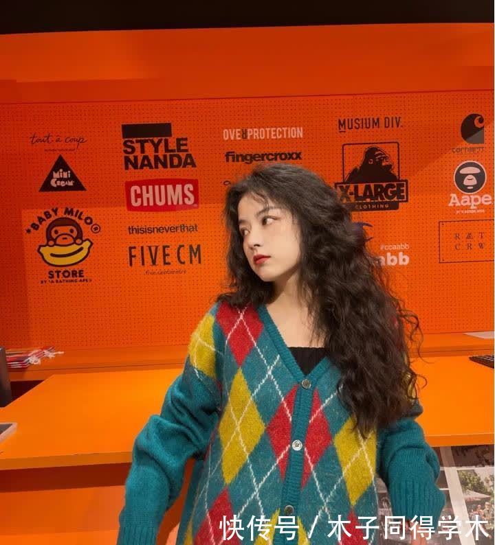 你知道吗?发型直接影响颜值,木马卷温柔自然,卷羊毛卷复古典雅