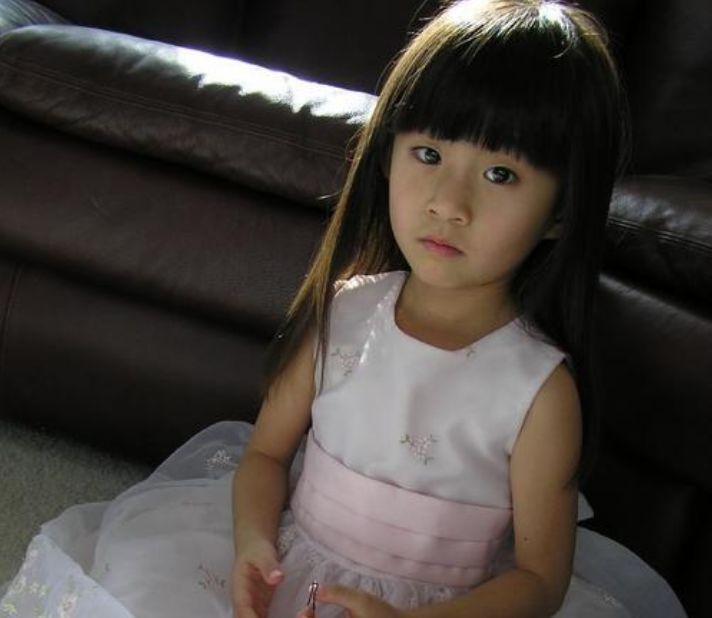 孩子|宝宝出现3种“怪异”行为,家长偷着乐吧,孩子智商低不了