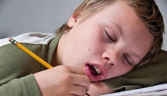 血栓|脑袋里有没有血栓,就看你睡觉有没有这个毛病若没有,恭喜你