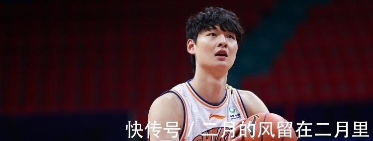 |21胜5负,高居积分榜第二!讲个笑话,李春江的目标是季后赛!