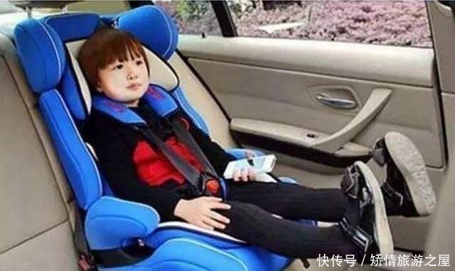 身体不适|“最粗心妈妈”洗车忘关窗,萌宝被浇的一脸懵,还吐槽雨好大呦