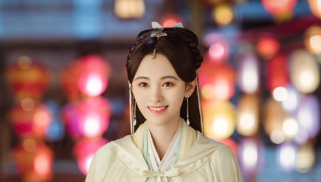 花间集|春风一线踏莎来,吹老光阴留不住,老街原创诗词《玉楼春》6首