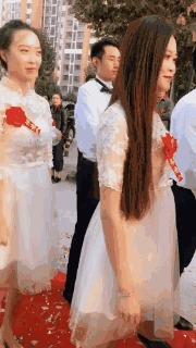 |搞笑GIF:冬天到了,地球有点冷,我给他烧点柴火