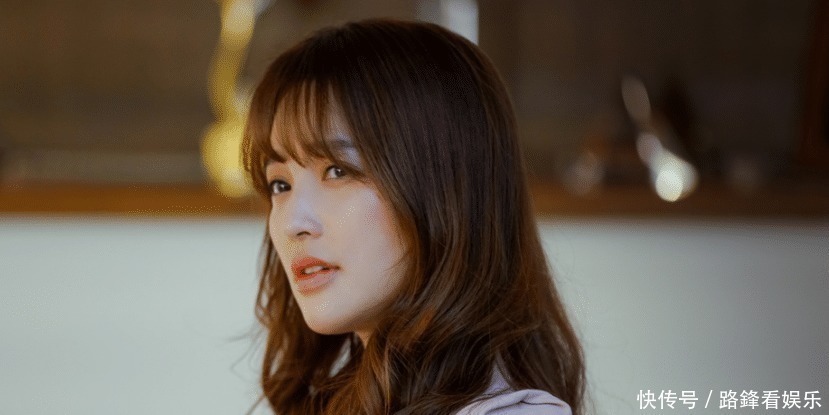 落落大方|面对批评落落大方,不靠卖惨来博同情,金莎的表现值得肯定