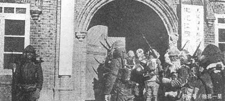 打响|他打响了抗日第一枪,却曾“投降”日军,40天筹款干掉日军万余人!