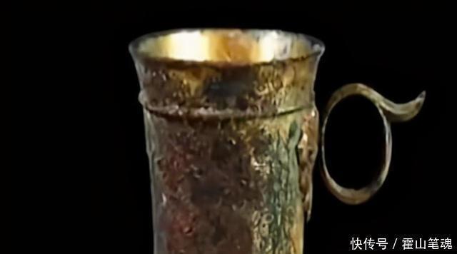 专家|大爷三百块卖不出去的宝贝,专家见后手哆嗦称幸亏没人要