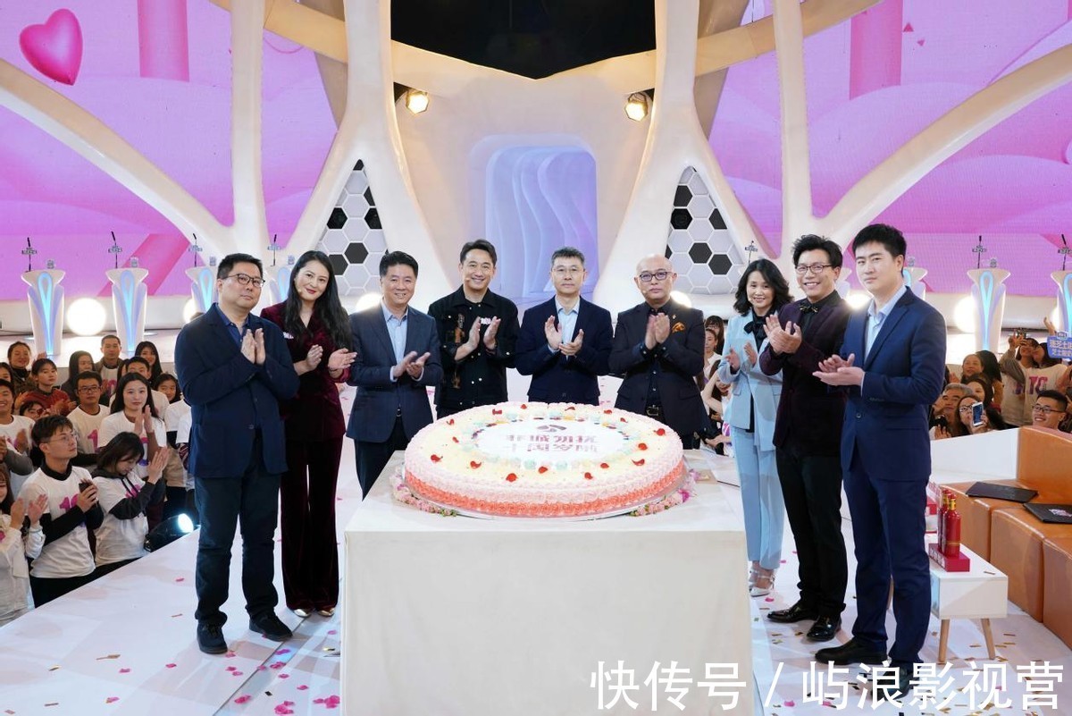 46歲的樂(lè)嘉，就這樣改寫(xiě)了自己的結(jié)局，跌落的口碑終是回不去了