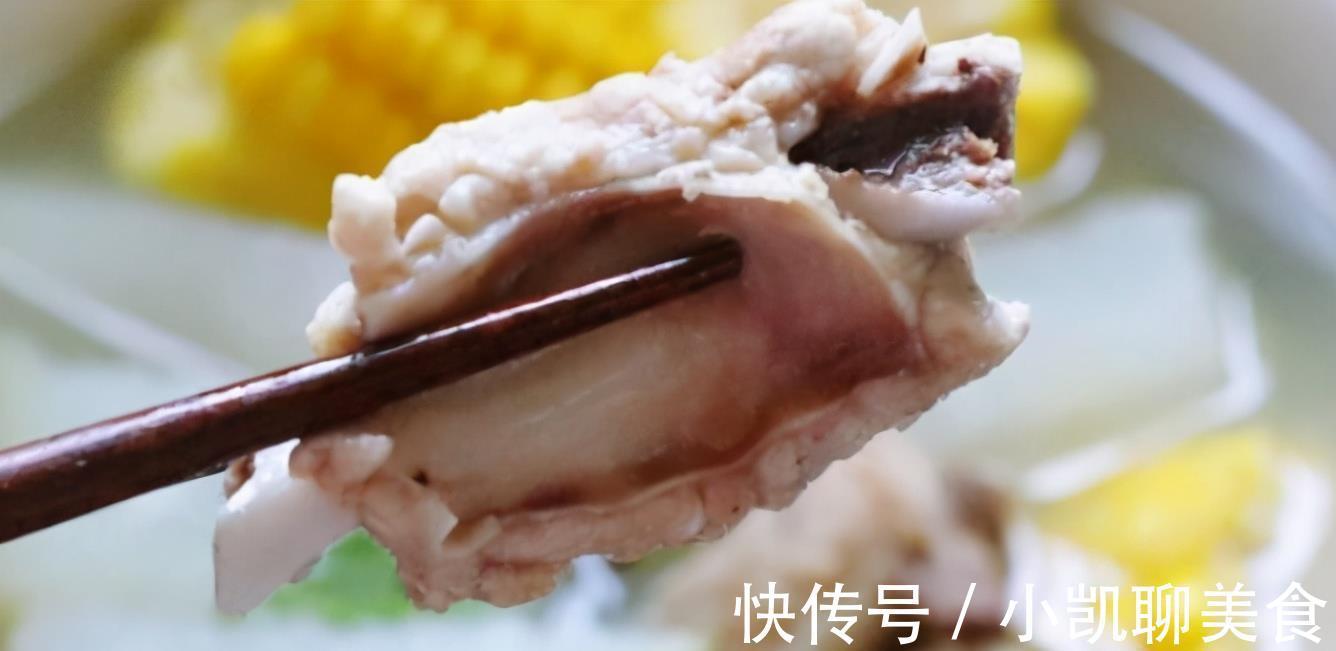 入味|炖排骨，“3香”不能放，排骨才又鲜又嫩，入味没腥味，太香了