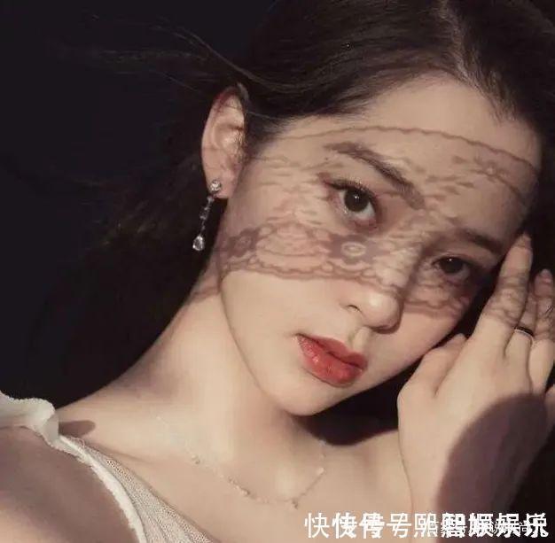 蒜头鼻|五种公认的“丑鼻型”,蒜头鼻、驼峰鼻都上榜了,第一个最常见