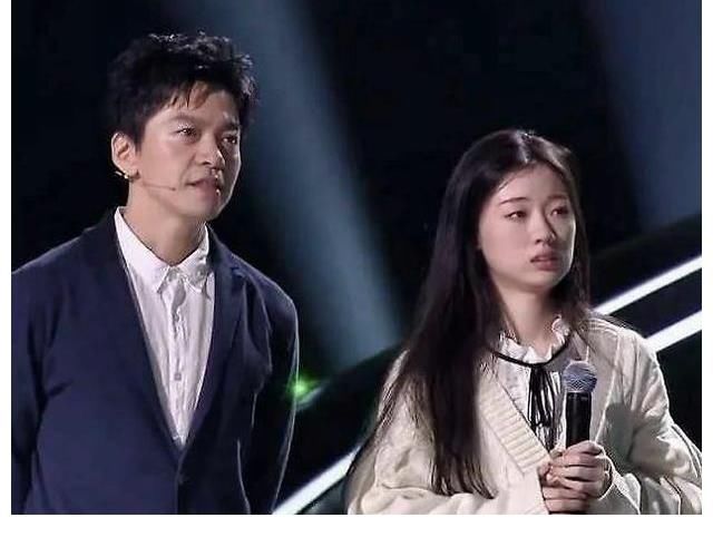 抒情歌|单依纯只会唱抒情慢歌？是又怎样呢，看看她的导师李健