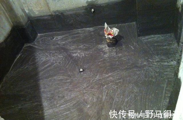 空气湿度|做完闭水试验,我发现卫生间防水层一阵一阵泛白,被师傅坑惨了