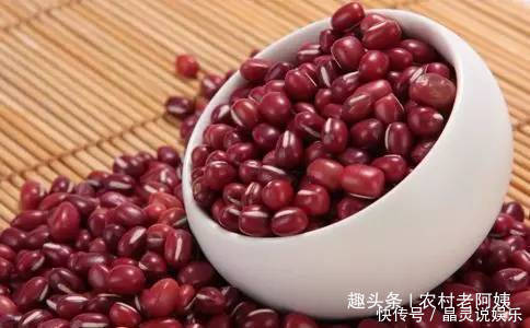 红豆和它一起煮,便秘没了,气血足了,雀斑少了,胃也越来越健康