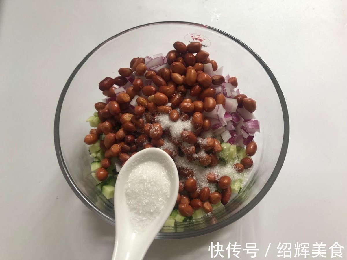 5分钟快手小菜，香酥可口，清爽解腻，下酒菜非它莫属