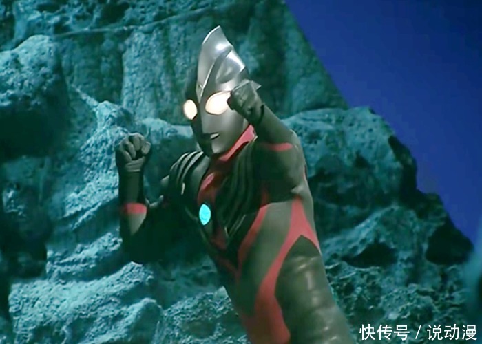 特利迦|特利迦奥特曼:超古代战争后迪迦为什么还活着?或许跟他后脑勺的缺口有关!