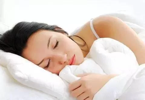 广州知名助孕公司（试管婴儿移植胚胎后，有哪些需要注意的问题？）