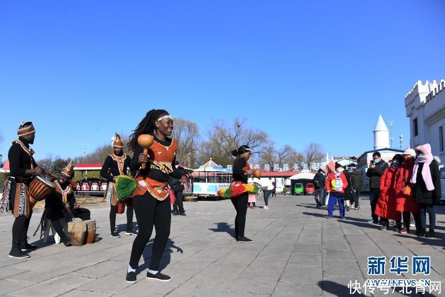 游园赏景 乐享假期