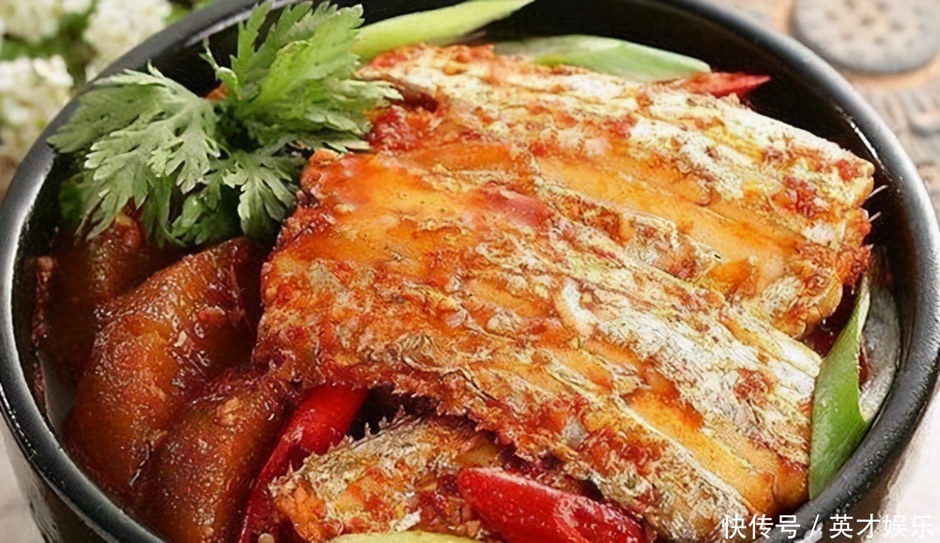 人到中年想长寿，不妨多吃三种美食，美容减肥，清理体内毒素