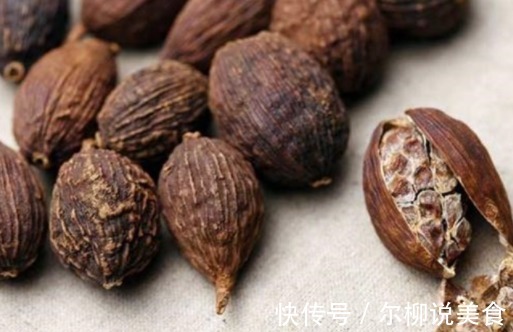 炖鸡时，学会“3不放，加2样”的窍门，肉质细嫩不腥不柴！实用！