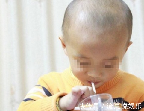 草酸钙|4岁男童变成了植物人,只因喝完牛奶又喝了此物,家长要重视