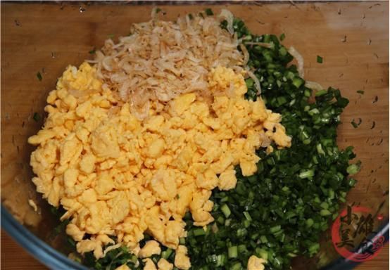 让你见识一下，这才是正宗的“包饺子”手法，真的是太牛了