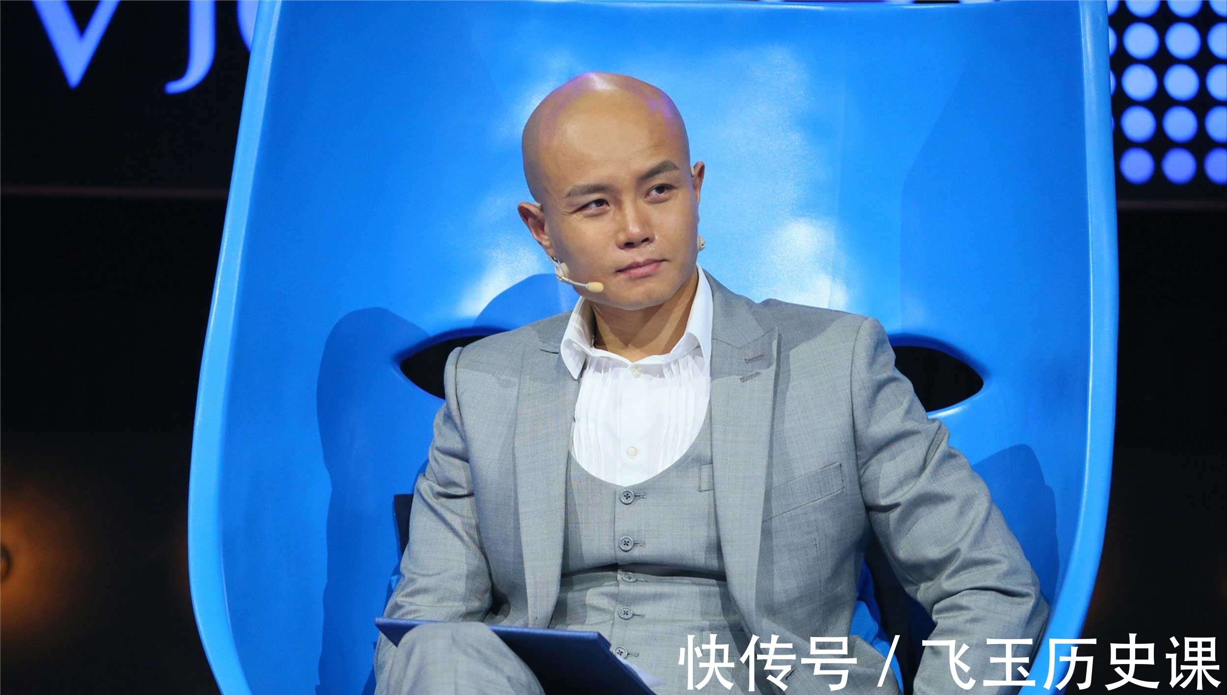 吓坏金星,强吻谢娜,反驳宁静,从底层爬起来的乐嘉为何如此?