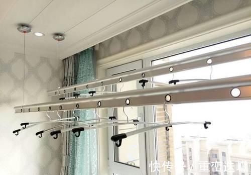 晾衣杆|阳台不要装晾衣杆了,现在都流行装这种代替,方便又实用
