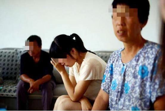 爸妈|“你爸妈拆迁有1500万，拿1300万给我弟咋了”：扶弟魔终成炮灰