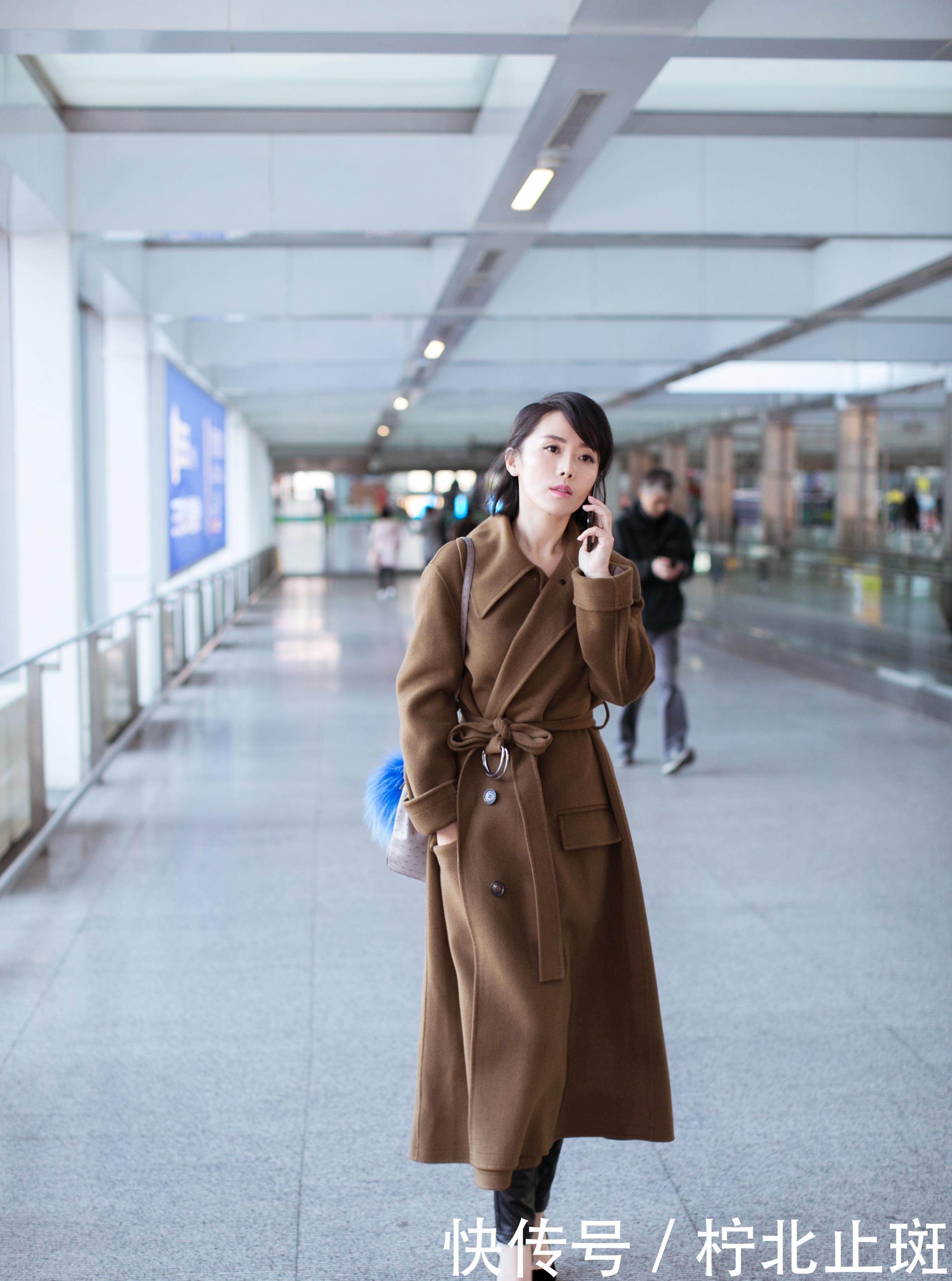 驼色大衣显高级又温暖,颜色款式却差不多,该怎么挑选适合自己的