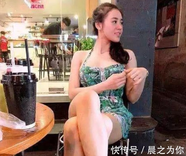 健身房|越南姑娘坚持健身,肌肉线条很饱满,身材让人羡慕