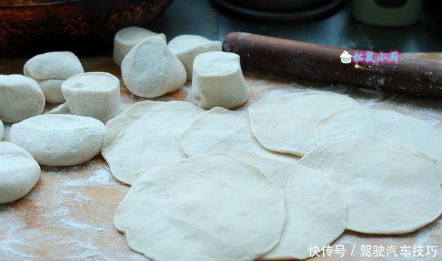 吃了30多年的包子，才知道这馅儿最好吃，就一个字鲜！