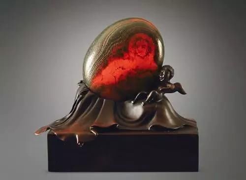 石头|这种石头堪比翡翠,五年时间升值万倍,随便一块可以换套房