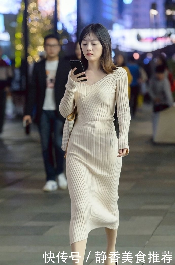 衣服|连衣裙是姑娘喜欢的穿搭,时尚美丽又大方