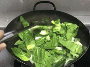 炒菜一定要改掉的5个坏习惯，为了家人健康！