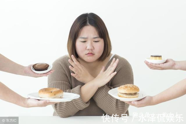 进食|三伏天,减肥很容易,饭前记住3句话,没有掉不下来的肉