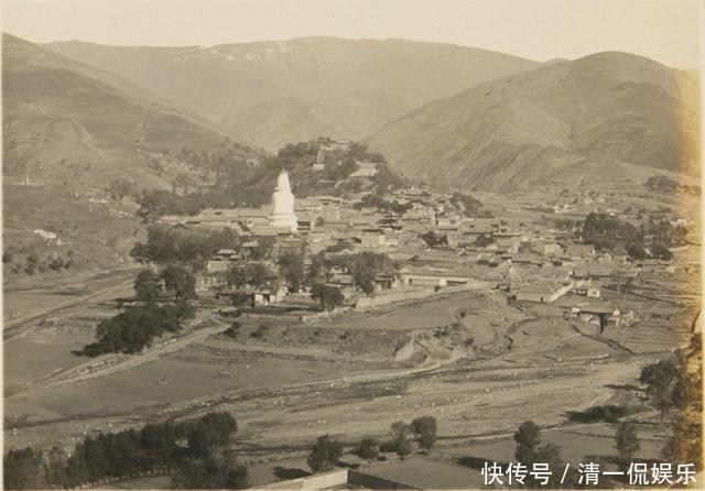 1928年五台山老照片，民国时不如今日香火盛