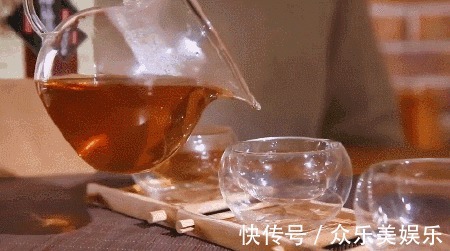自然醒|凌晨3、4點總“自然醒”是身體發出求救信號！常喝1水告別失眠